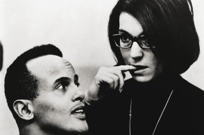 Ο Χάρι Μπελαφόντε με τη Νάνα Μούσχουρη