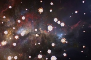 Καλλιτεχνική αποτύπωση δείχνει ένα μακρινό νέφος αερίων που περιέχει διάφορα χημικά στοιχεία @ESO/L. Calçada, M. Kornmesser (ΑΠΕ/ΜΠΕ)