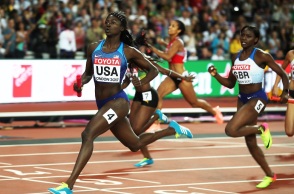 H Tόρι Μπάουι τερμάτισε πρώτη στην σκυταλοδρομία 4χ100 στο Παγκόσμιο Πρωτάθλημα Στίβου του 2017