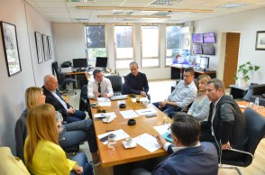 Συνάντηση των δημοσιογράφων που θα συμμετάσχουν στο debate