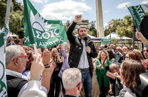 Ο Νίκος Ανδρουλάκης στη Νέα Σμύρνη