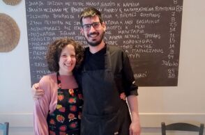 Φύτρα: στο εστιατόριο του Γιώργου Αντωνιάδη και της Όρλας Σαββίδου