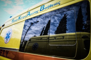 ΕΚΑΒ Ασθενοφόρο