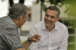 Ο Αλέξης Τσίπρας στον Σταύρο Θεοδωράκη