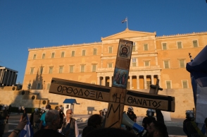 Ο εκλογικός «ιερός πόλεμος» και το ακροδεξιό «Νίκη»