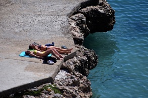 Ο καιρός το τριήμερο του Αγίου Πνεύματος: Άνοδος της θερμοκρασίας και ηλιοφάνεια