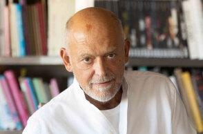 Ο καταπληκτικός Στέλιος Παρλιάρος και η «Ελληνική ζαχαροπλαστική»