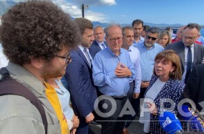 Φραστικό επεισόδιο της ΠτΔ με συγκεντρωμένους στο λιμάνι της Καλαμάτας