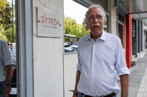 ΣΥΡΙΖΑ - Βίτσας: Να διαλέξει ο Τσίπρας ποιον θα στηρίξει για πρόεδρο