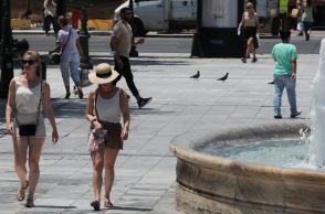 Καύσωνας Κλέων: Υψηλές θερμοκρασίες και μακρά διάρκεια