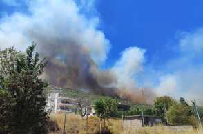 Φωτιά στον Κουβαρά