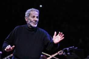 Σταύρος Ξαρχάκος: Μεγάλη Συναυλία στο 2ο Φεστιβάλ Πεντελικού την Κυριακή 23 Ιουλίου .