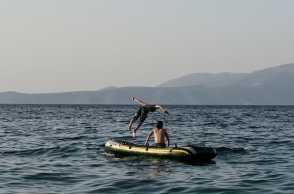 Καιρός σήμερα: Ζέστη το Σάββατο με 38 βαθμούς Κελσίου