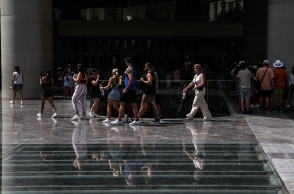 Τουρίστες στο Μουσείο Ακρόπολης