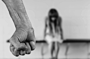 Κακοποίηση - Ξυλοδαρμός