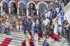 Ο Κυριάκος Μητσοτάκης στους εορτασμούς για τον Δεκαπενταύγουστο στην Τήνο