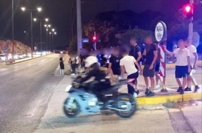 Μπαράζ ελέγχων της Αστυνομίας για κόντρες στην παραλιακή