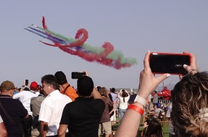 Τα ακροβατικά σμήνη Fursan από τα Αραβικά Εμιράτα στην Athens Flying Week 2023