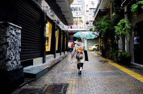 Βροχή στο κέντρο της Αθήνας