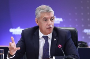 Ο Κώστας Αγοραστός