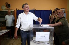 O υποψήφιος για την προεδρία του ΣΥΡΙΖΑ Ευκλείδης Τσακαλώτος © ΒΑΣΙΛΗΣ ΡΕΜΠΑΠΗΣ/EUROKINISSI