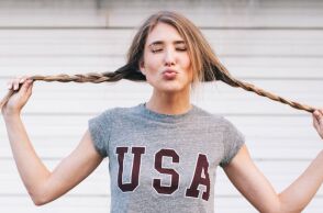 Τι τρέχει με την «κοριτσοποίηση» της μόδας;