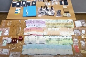 Η λεία των απατεώνων