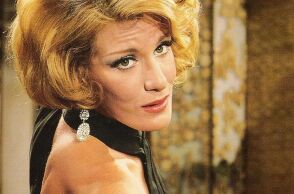 Η Μαίρη Χρονοπούλου