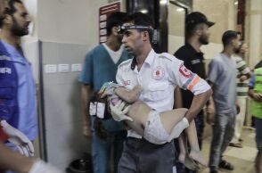 Χτυπήθηκε νοσοκομείο στη Γάζα © EPA/HAITHAM IMAD