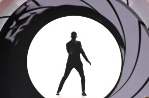 Τζέιμς Μποντ 