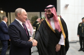 Πούτιν: Εκτάκτως στη Σαουδική Αραβία - Ζήτησε περικοπές πετρελαίου από τις χώρες του ΟΠΕΚ Ενέργεια και  γεωπολιτική βρέθηκαν στο επίκεντρο των συνομιλιών 