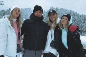 Τέμπη: Η συγκινητική ανάρτηση του πατέρα των διδύμων κοριτσιών