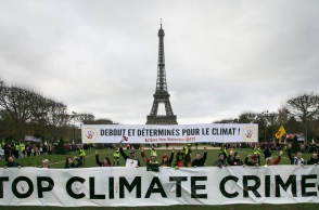 Σαν σήμερα, το 2015 ολοκληρώνεται η Συμφωνία του Παρισιού για την αντιμετώπιση της κλιματικής αλλαγής	 Πρώτη φορά όλα τα έθνη του κόσμου υποστηρίζουν τη μείωση εκπομπών αερίων του θερμοκηπίου