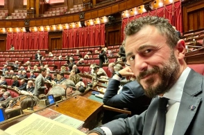 Ιταλία: Βουλευτής της Μελόνι τράβηξε όπλο σε πρωτοχρονιάτικο πάρτι και τραυμάτισε συγγενή αστυνομικού 