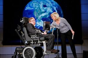 Έπσταϊν: Τι ανέφερε για τον αστροφυσικό Στίβεν Χόκινγκ και το «όργιο» στο νησί του