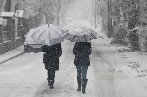 Χιονοπτώσεις για σήμερα Τρίτη στα ορεινά με έντονες βροχές και καταιγίδες 