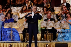 Ο παγκοσμίου φήμης βιολιστής Andre Rieu έρχεται για πρώτη φορά στην Ελλάδα