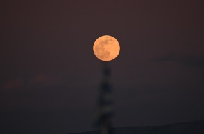 Η πρώτη πανσέληνος για το 2024 - Γιατί ονομάζεται το «φεγγάρι του λύκου»