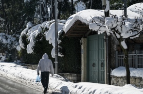Ο καιρός σήμερα: Πτώση της θερμοκρασίας την Κυριακή με τοπικές χιονοπτώσεις και δυνατούς ανέμους