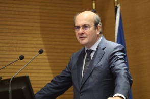 Κ. Χατζηδάκης: Βγήκαμε στις αγορές για 4 δισ. και μας πρόσφεραν 35