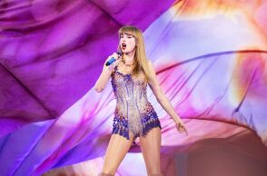 Tέιλορ Σουίφτ: Οι Τραμπικοί της κήρυξαν πόλεμο