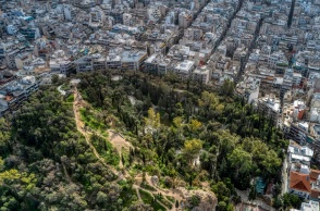 Οι δημοφιλέστερες περιοχές για αγορά και ενοικίαση ακινήτων το 2023 στην Ελλάδα