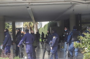 Σε εξέλιξη εκκένωση της πρυτανείας του ΑΠΘ 