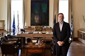 Χάρης Δούκας: Να μην προχωρήσουν τα κυβερνητικά σχέδια για συρρίκνωση και κατάργηση των Κέντρων Πρόληψης των Εξαρτήσεων