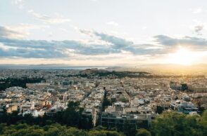 Στεγαστική κρίση λόγω της εκτόξευσης των ενοικίων