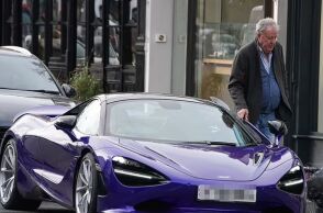 Tζέρεμι Κλάρκσον σε Daily Mail: Είμαι δημοσιογράφος ηλίθιοι