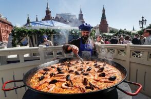 Ισπανία: Κραυγή αγωνίας των αγροτών για εξαφάνιση της παέγιας