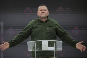 Oυκρανία: Ο Ζελένσκι απέπεμψε τον αρχιστράτηγο Ζαλούζνι