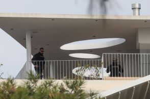 ΠΥΡΟΒΟΛΙΣΜΟΙ ΣΕ ΝΑΥΤΙΛΙΑΚΗ ΕΤΑΙΡΕΙΑ ΣΤΗΝ ΓΛΥΦΑΔΑ (ΓΙΑΝΝΗΣ ΠΑΝΑΓΟΠΟΥΛΟΣ/EUROKINISSI)