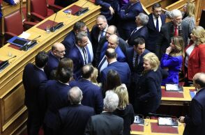 Πανηγυρικό το κλίμα για την ψήφιση του γάμου των ομόφυλων ζευγαριών